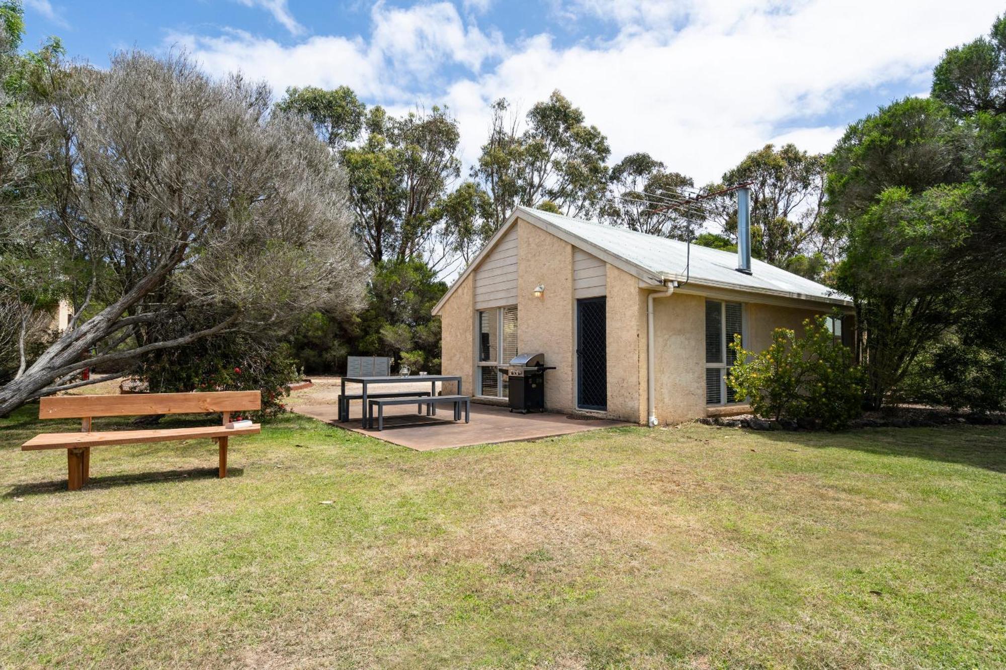 Bells Beach Cottages Bellbrae Екстер'єр фото